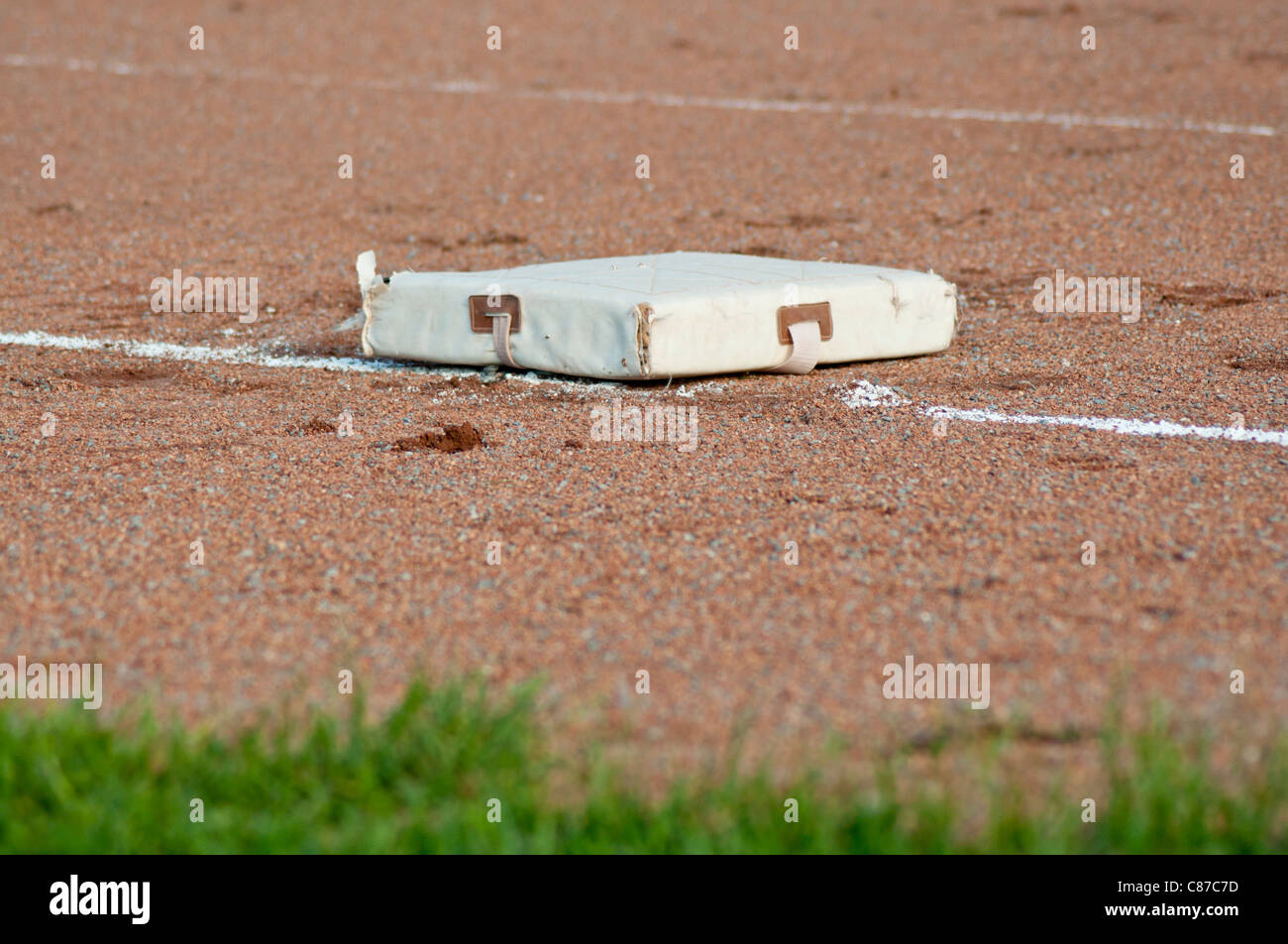 Prima base a un po' di gioco della lega Foto Stock