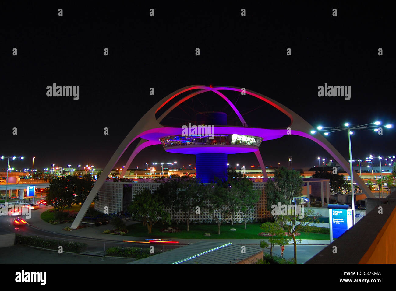 Edificio a tema, l'Aeroporto Internazionale di Los Angeles, California Foto Stock