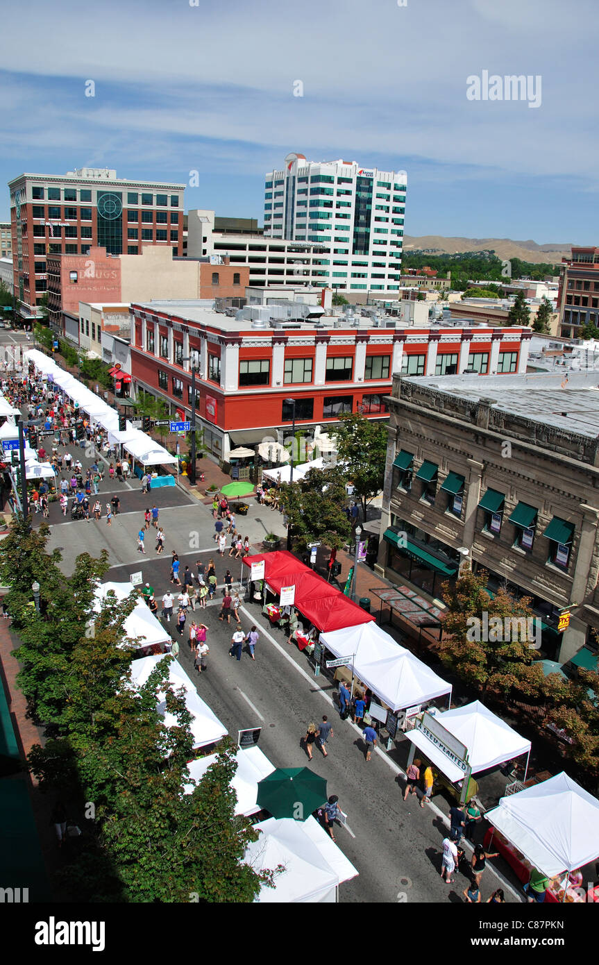 Mercato del sabato in Idaho Street (intersezione con 8th Street), Downtown Boise Foto Stock