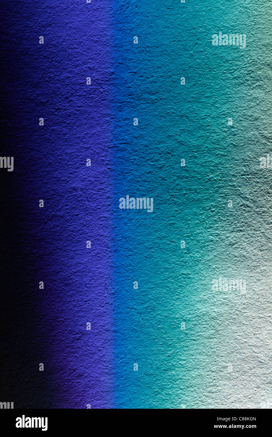 La luce bianca di spettro. Fotografato qui è di breve lunghezza d'onda (blu e viola) parte dello spettro visibile. Foto Stock