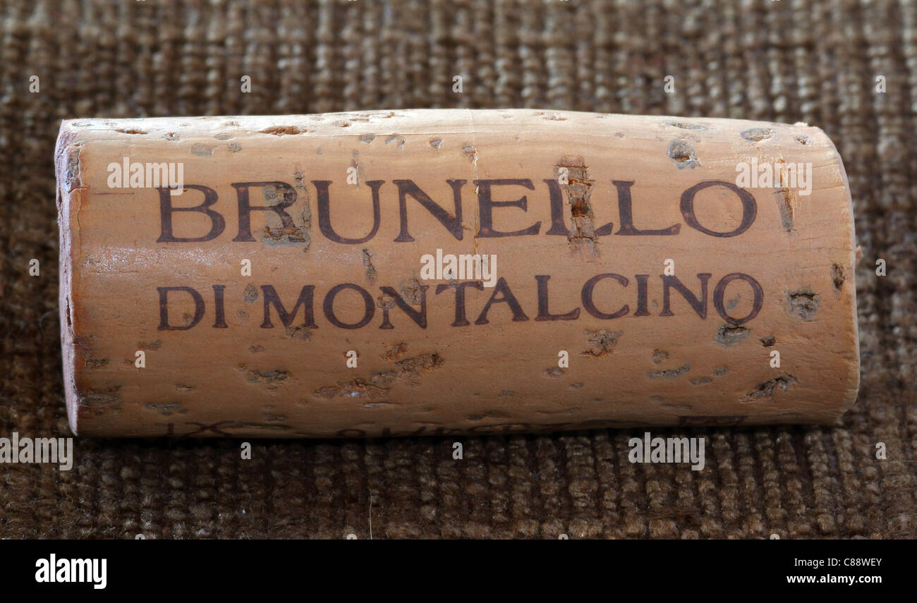 Il Brunello di Montalcino vino toscano tappo di sughero Foto Stock
