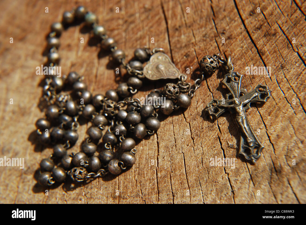 Catene del rosario immagini e fotografie stock ad alta risoluzione - Alamy