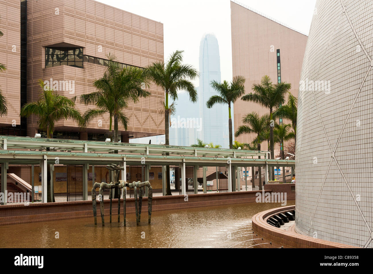 Il museo del centro culturale e artistico alla passeggiata lungomare Kowloon Hong Kong Cina Asia Foto Stock