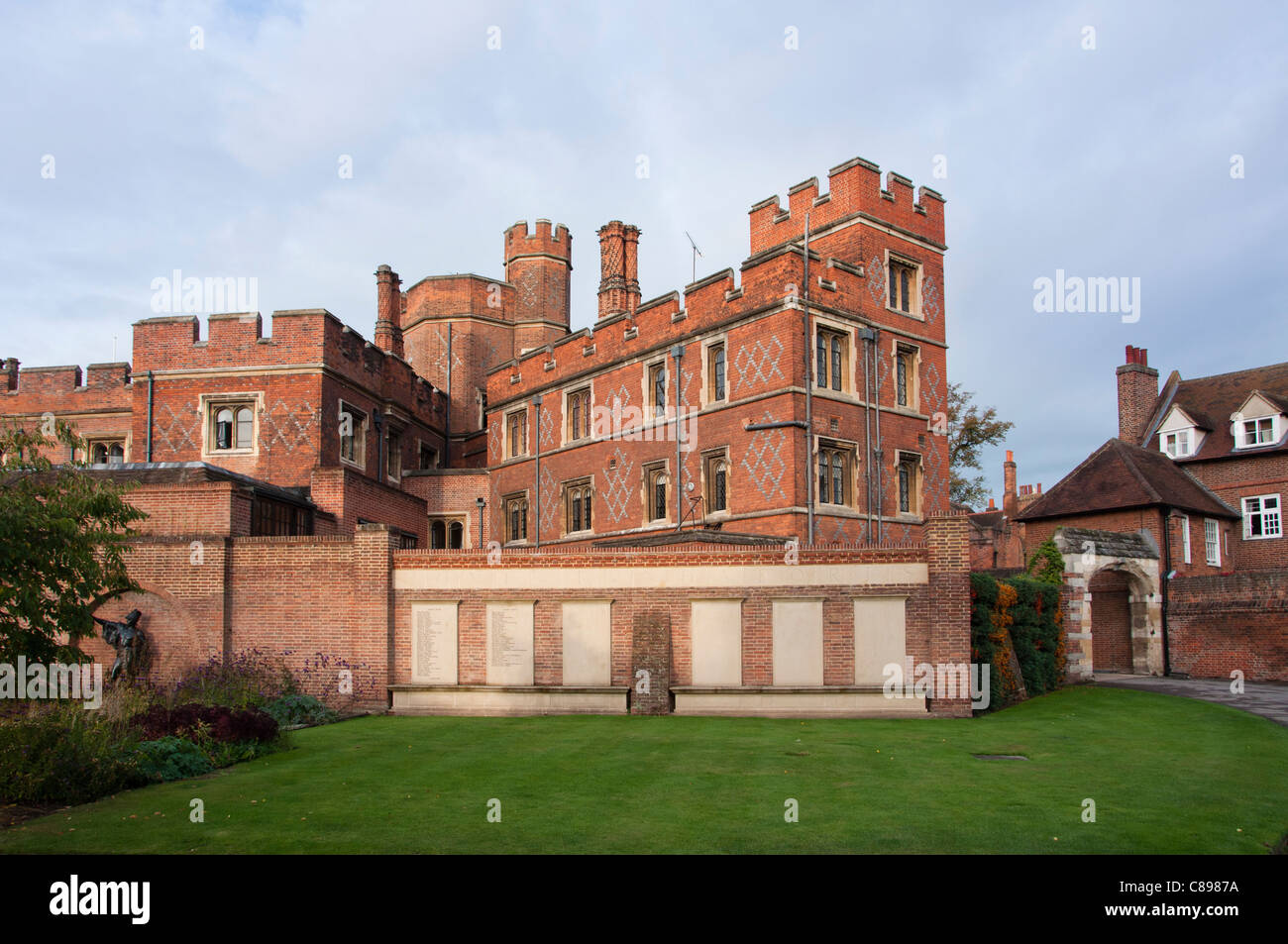 Scuola di Eton vicino vicino a Windsor edifici e campi da gioco. Berkshire. In Inghilterra. Foto Stock