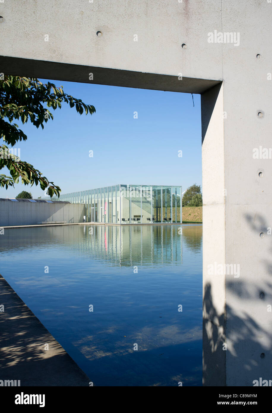 Langen Foundation art museum progettato da Tadao Ando a Hombroich a Neuss in Germania Foto Stock