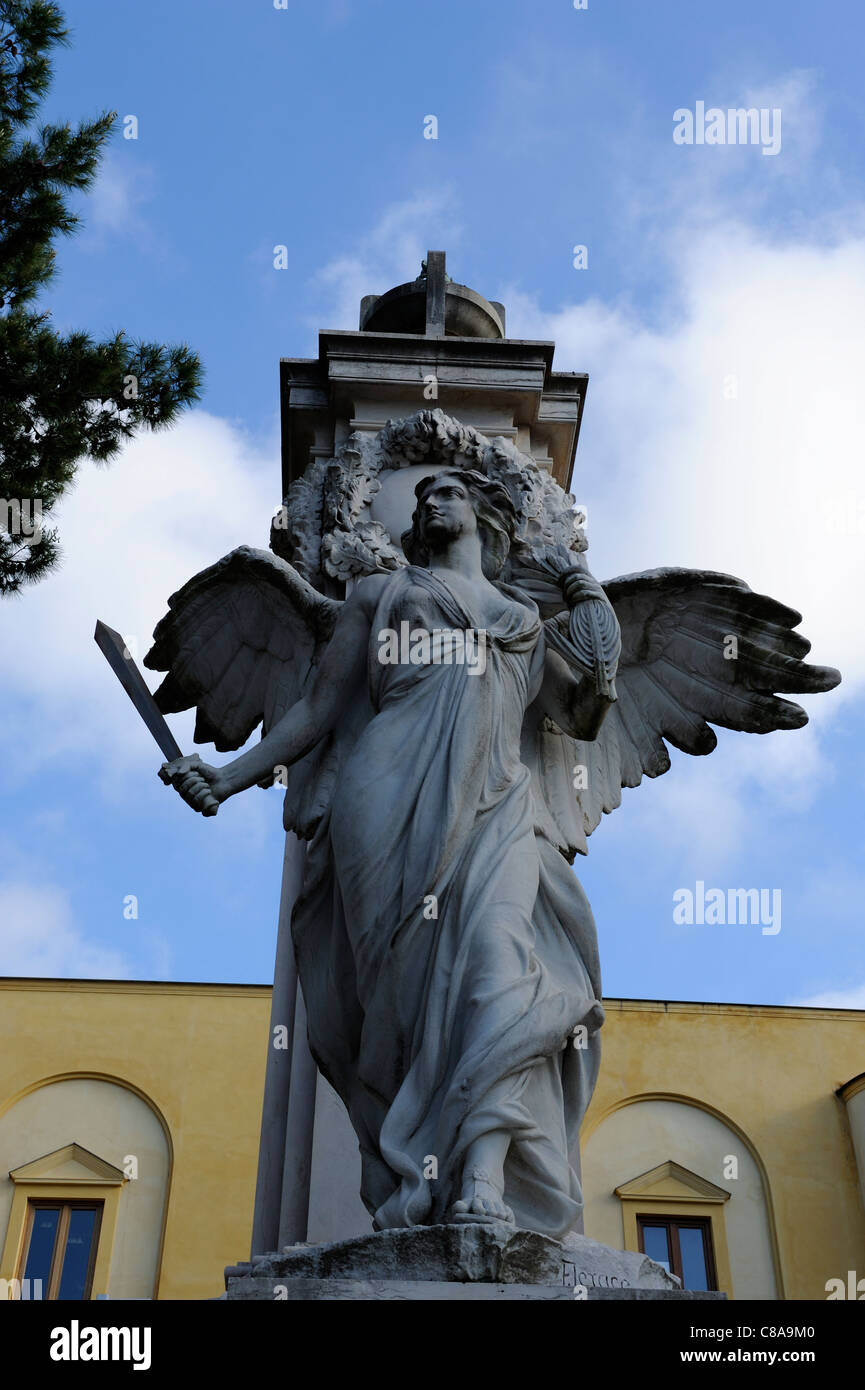 Monumento ai Caduti, monumento di guerra, 1926, da Francesco Jerace (1854-1937). Piazza della Vittoria, Sorrento, campania, Italia, UE. Foto Stock