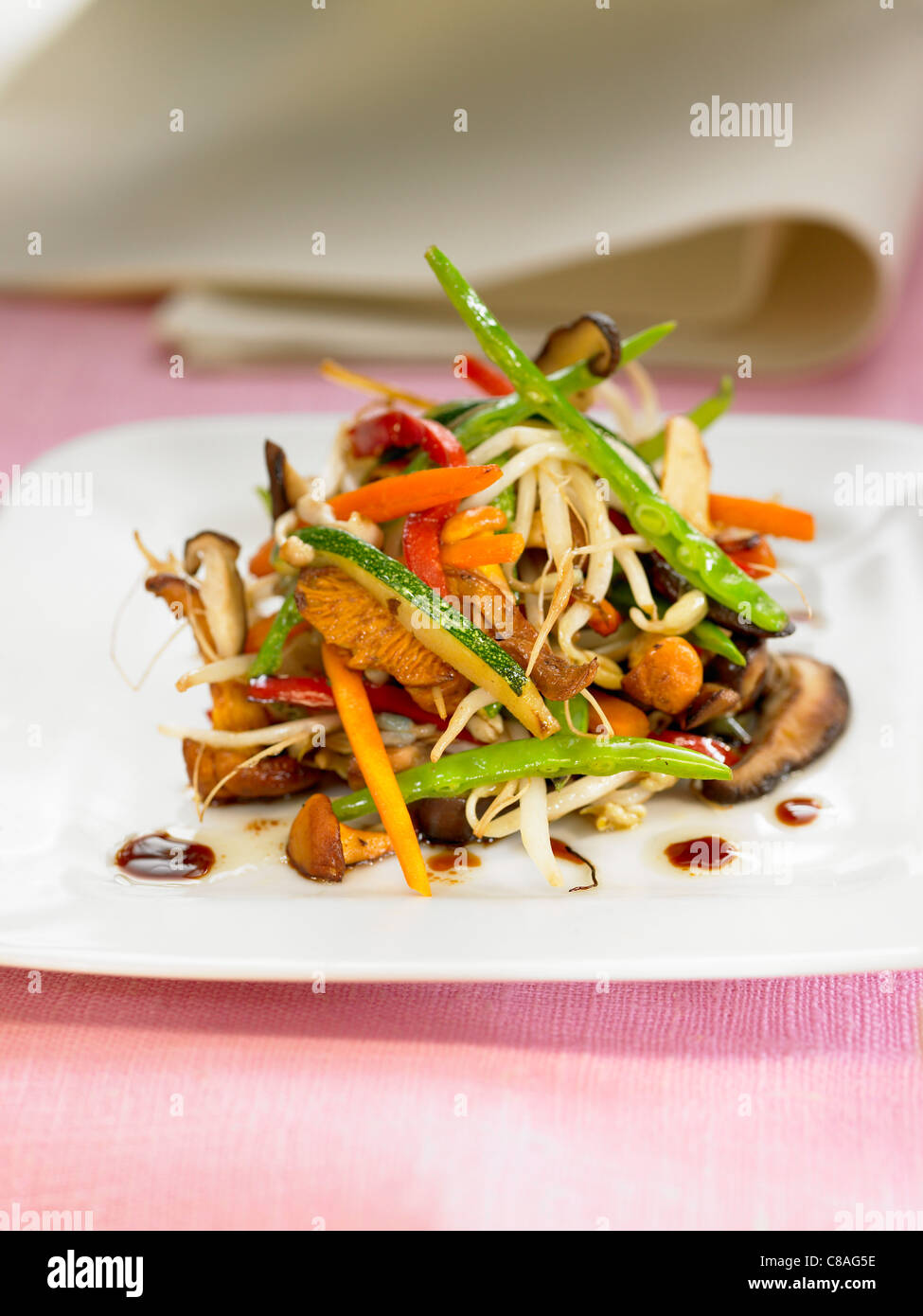 Lo stile orientale di vegetali-STIR FRY Foto Stock