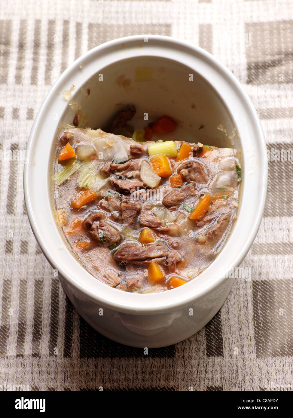Coda di vitellone,carota ed aspic terrina Foto Stock