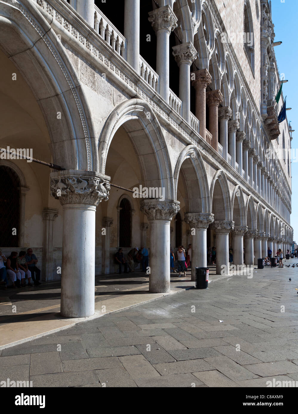 Le arcate del palazzo Ducale, Piazza San Marco, Venezia. Foto Stock