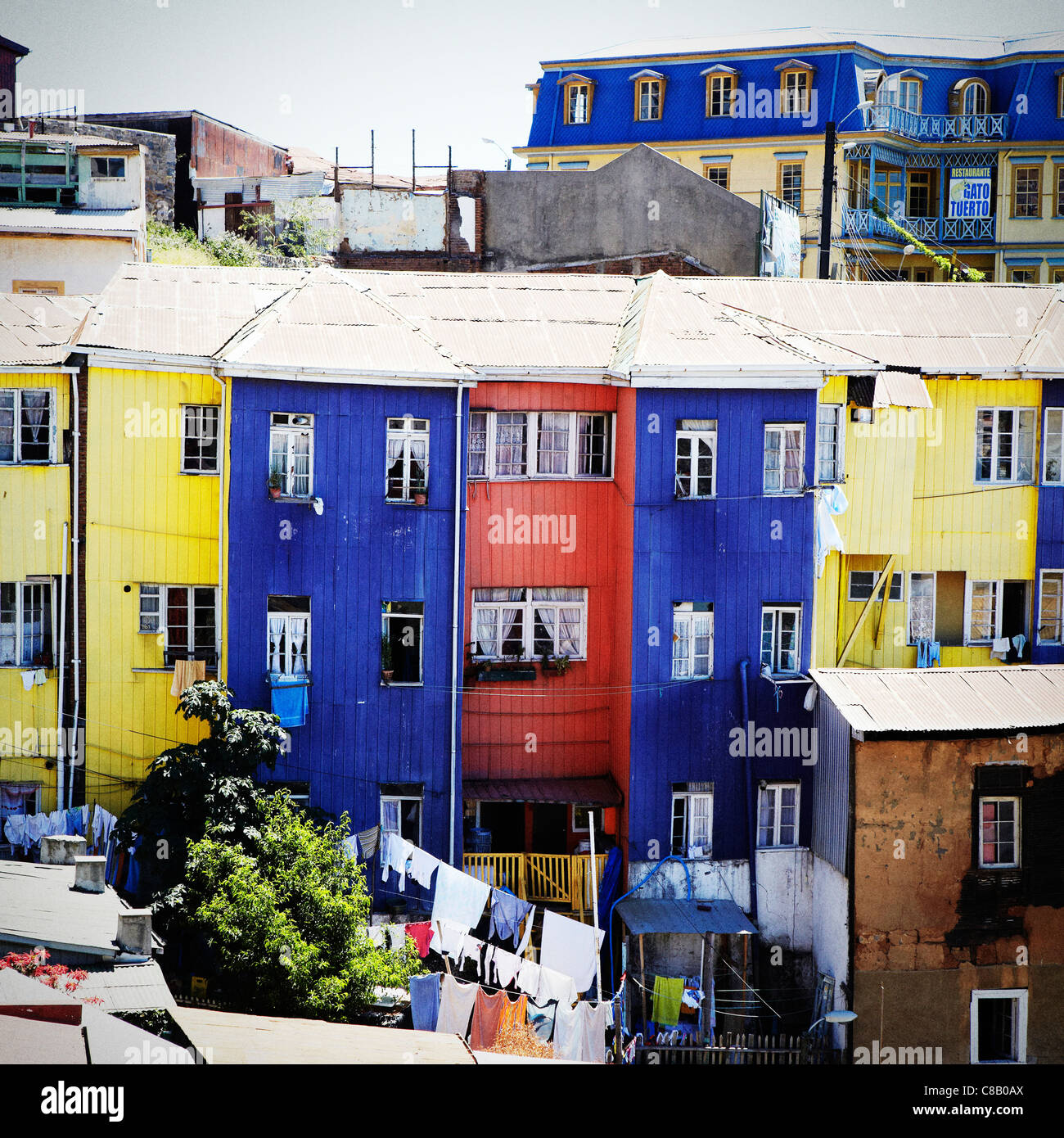 Case colorate in Valparaiso, in Cile. Foto Stock