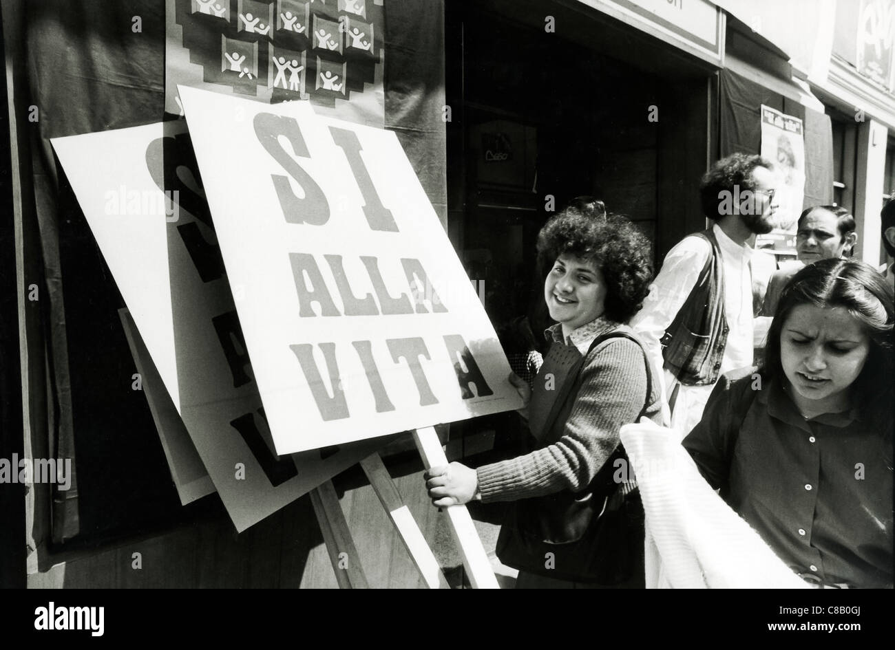 Manifestazione cattolica contro la legalizzazione dell aborto,1976 Foto Stock