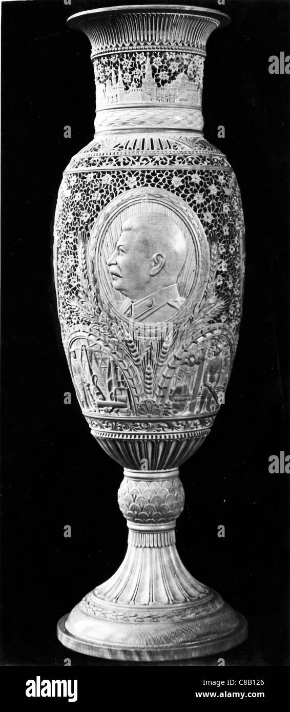 Vaso con un ritratto di Joseph Stalin Foto Stock