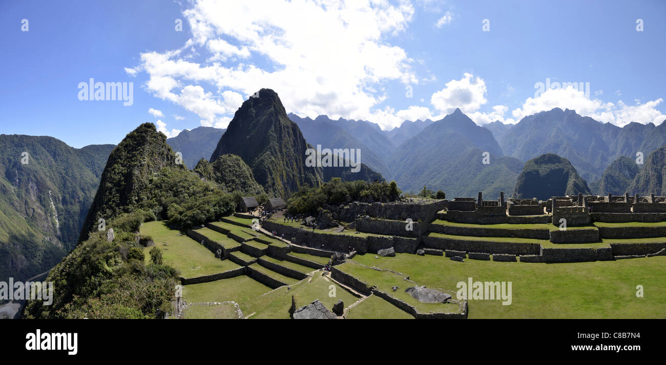 Il Perù Machu Picchu panorama Machu Picchu Macchu Picchu sito patrimonio mondiale dell'unesco città sacra rovine inca di montagna di viaggio cusco e Foto Stock