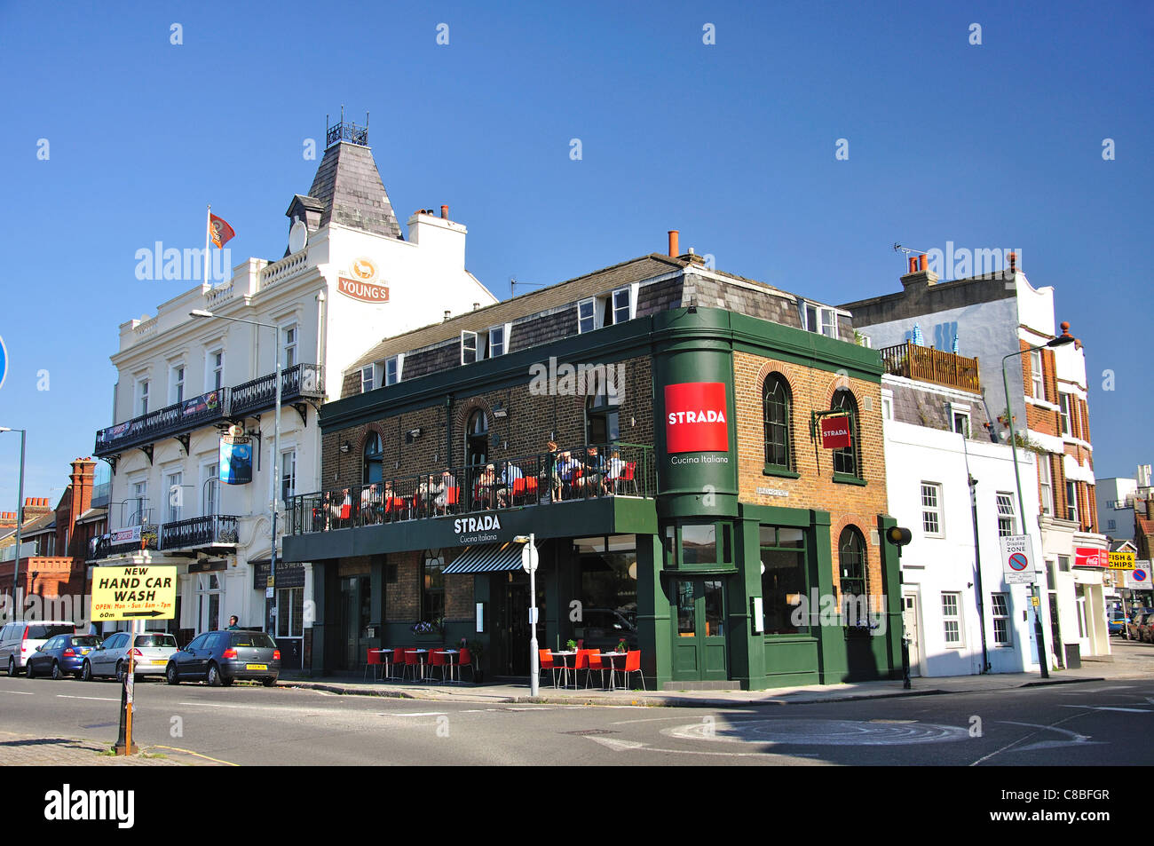 Strada il ristorante sulla terrazza, Barnes, London Borough of Richmond upon Thames, Greater London, England, Regno Unito Foto Stock