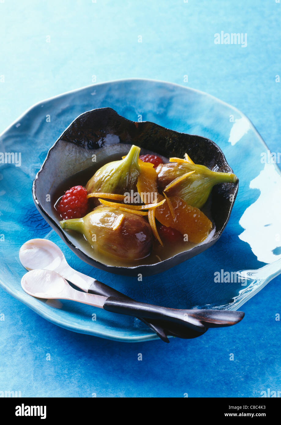 Scottata di fichi con succo di pompelmo e di lamponi Foto Stock