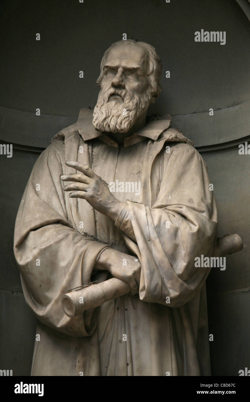 Statua Galileo Galilei Immagini E Fotografie Stock Ad Alta Risoluzione