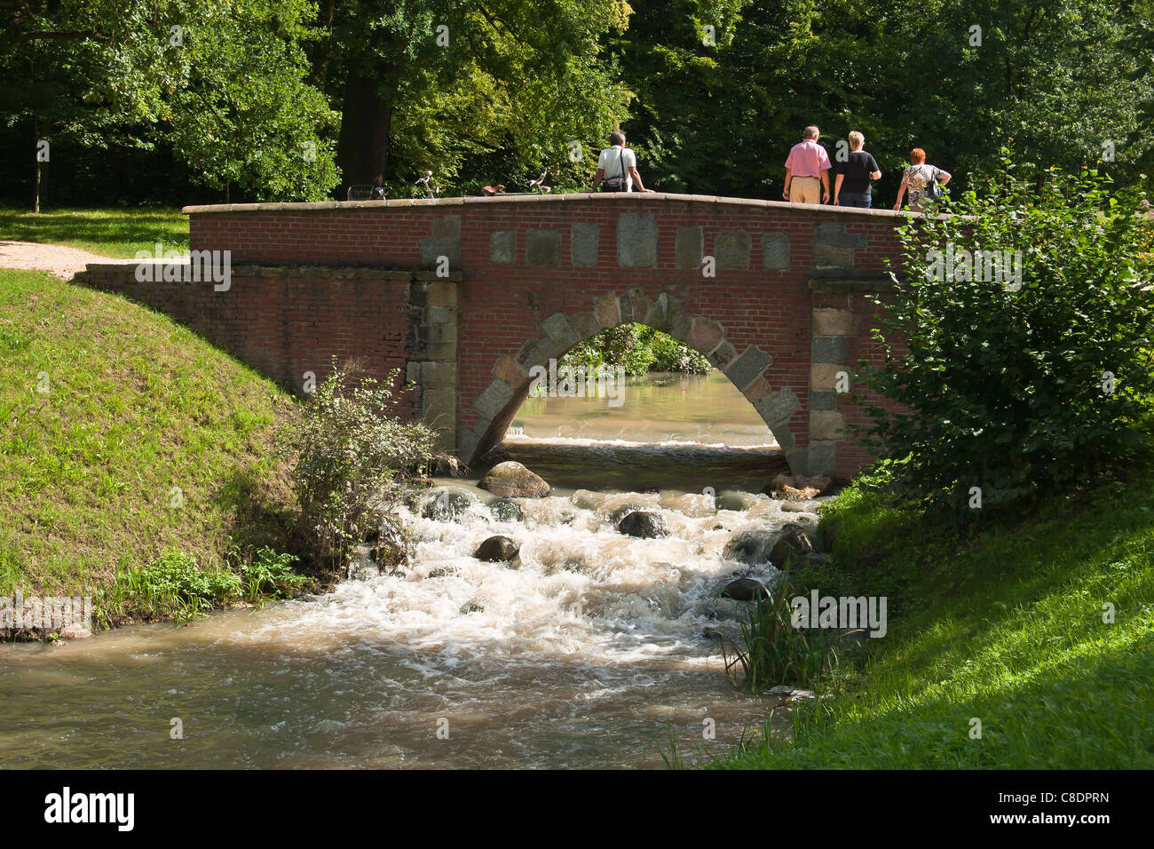 Park Muzakowski (Furst Pückler Park) - un sito patrimonio mondiale dell'UNESCO. Bad Muskau, Germania / Polonia. Foto Stock