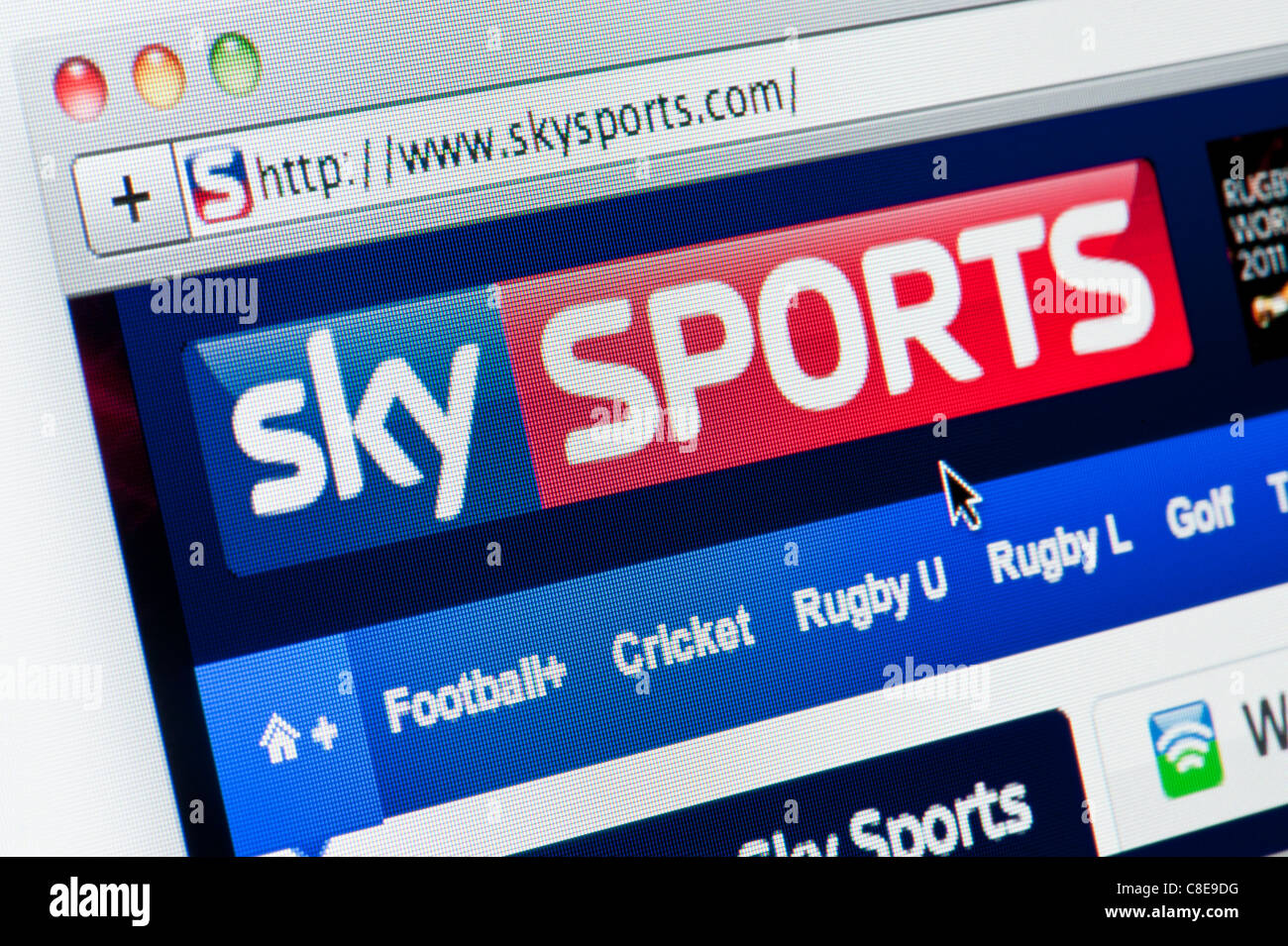 Close up Sky Sports logo come visto sul suo sito web. (Solo uso editoriale: -print, TV, e-book e Redazione sito web). Foto Stock
