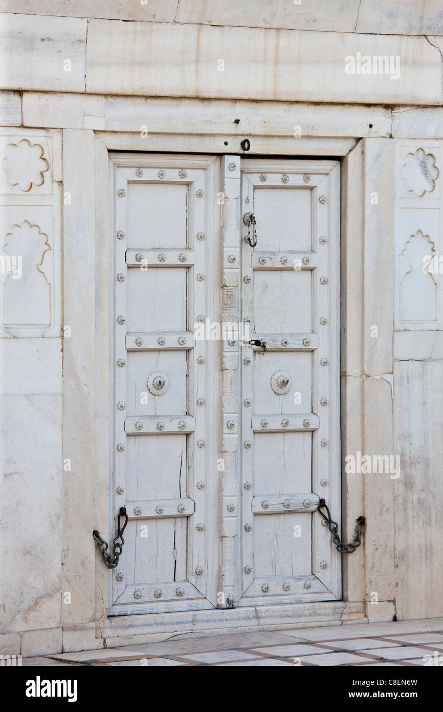 Khas Mahal Palace costruito il XVII secolo da di Mughal Shah Jehan per le sue figlie a Agra Fort, India Foto Stock