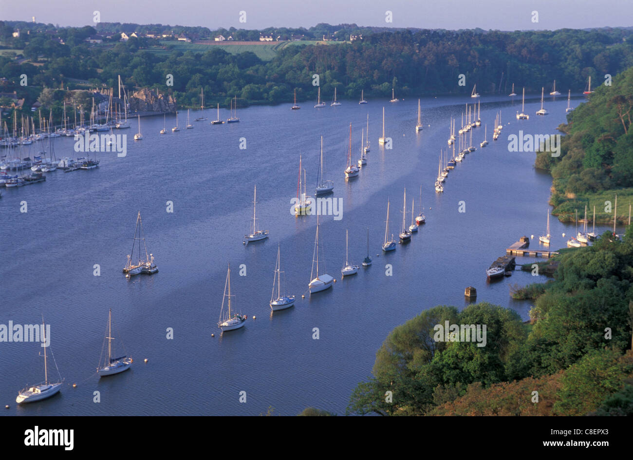 Fiume, barche, Brittany, Francia, Europa, ancorata Foto Stock