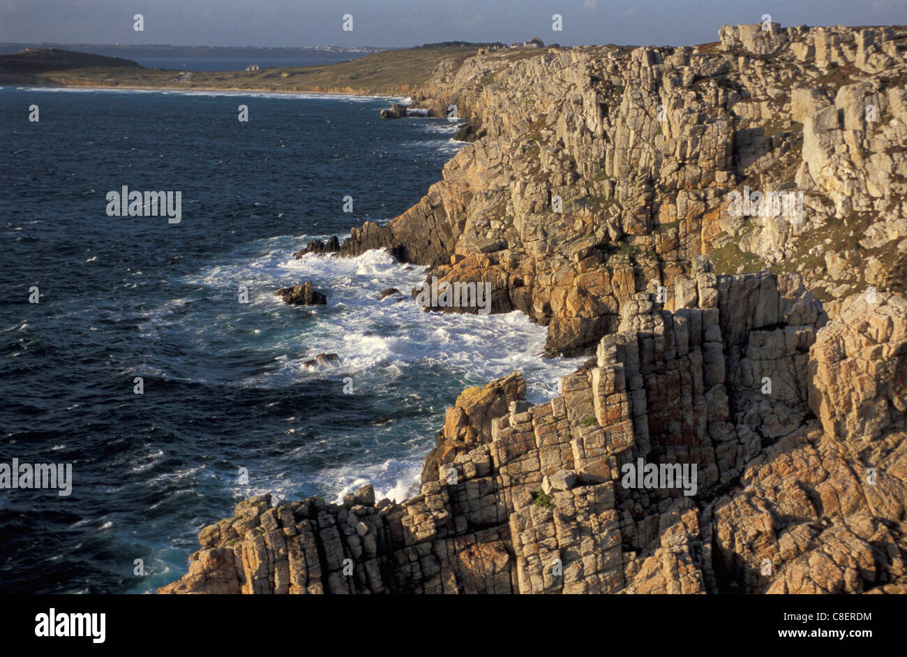 Rocky, coste, Pointe de Penhir, Bretagna Bretagne, Francia, Europa, onde Foto Stock