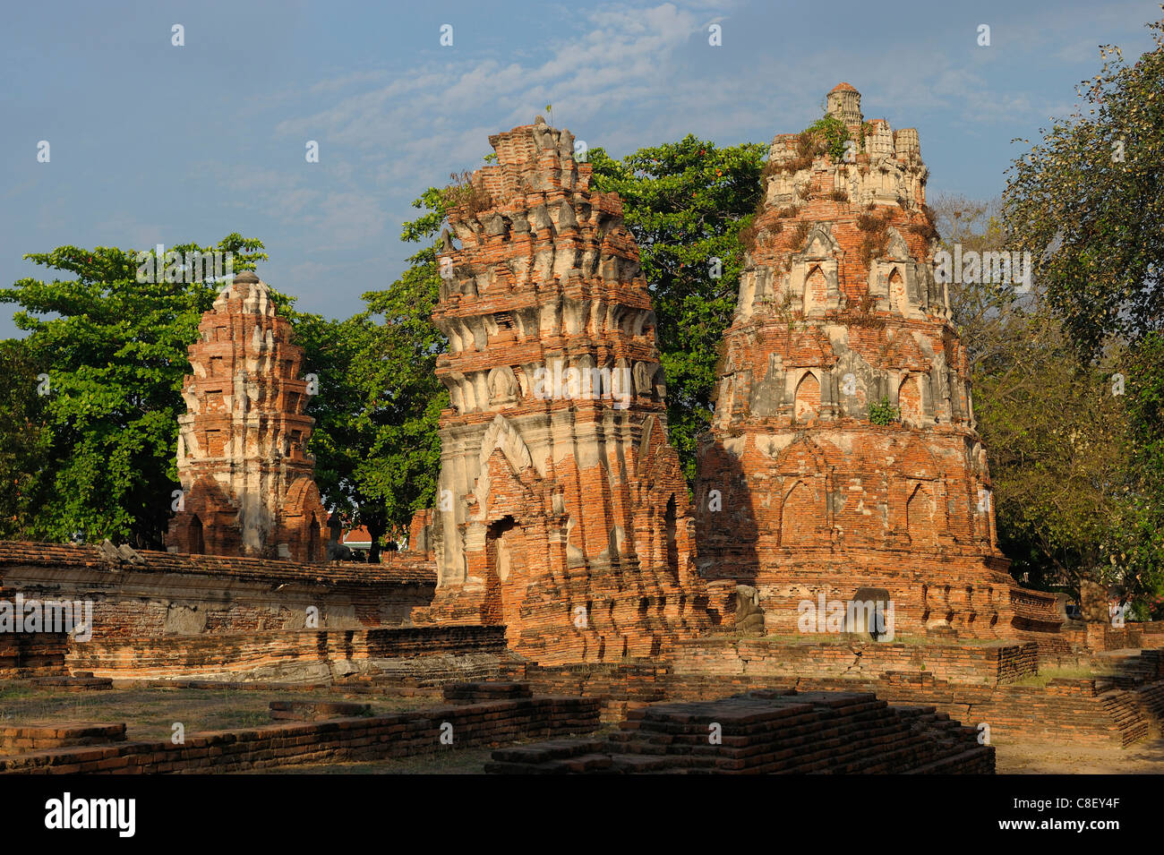 Wat Maha That, UNESCO Patrimonio Mondiale, sito, Ayutthaya, Thailandia, Asia, torri Foto Stock