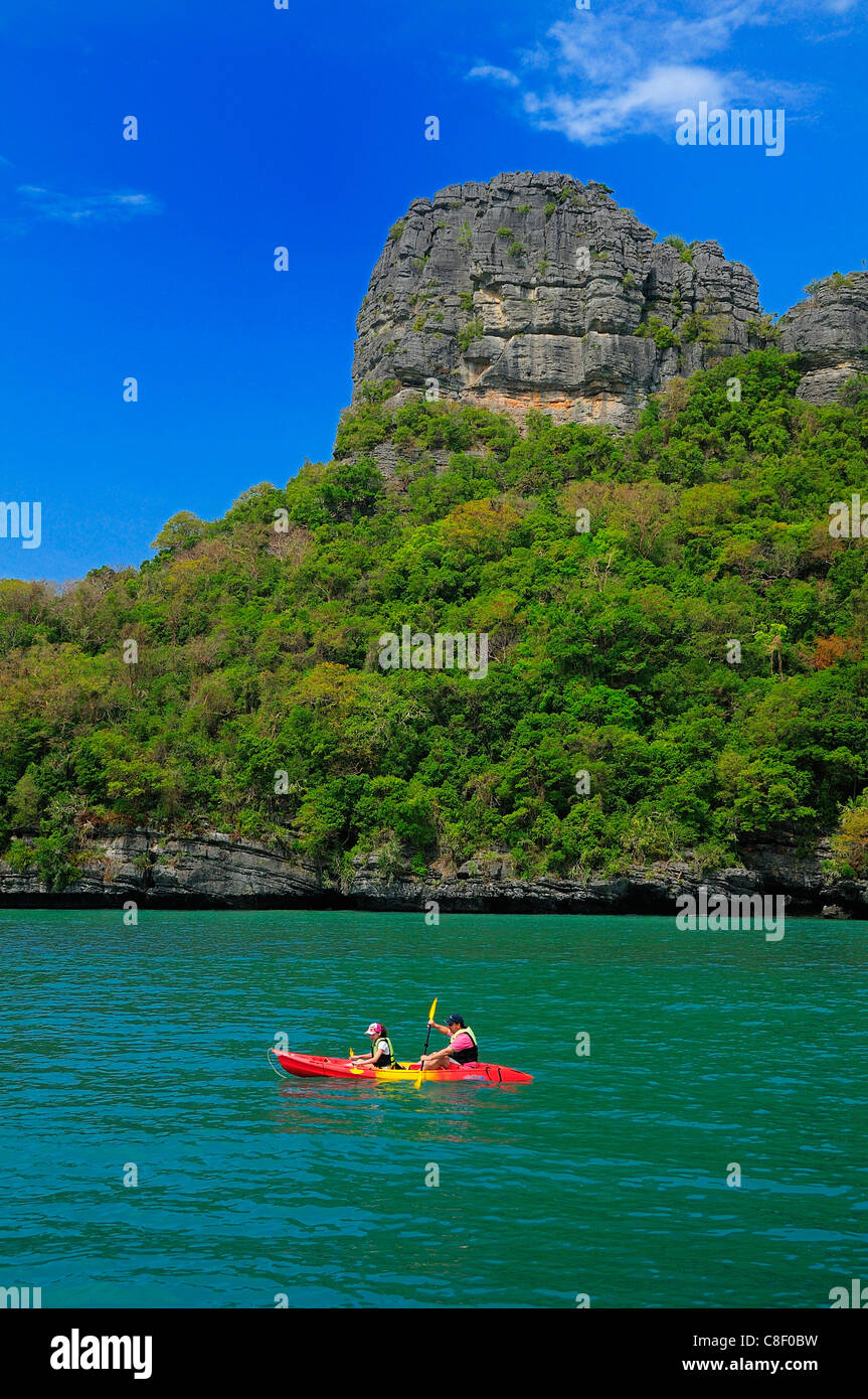 Kayak, Mae Koh, Isola, tour in barca, Ang Thong, Nazionale, il parco marino, Thailandia, Asia Foto Stock