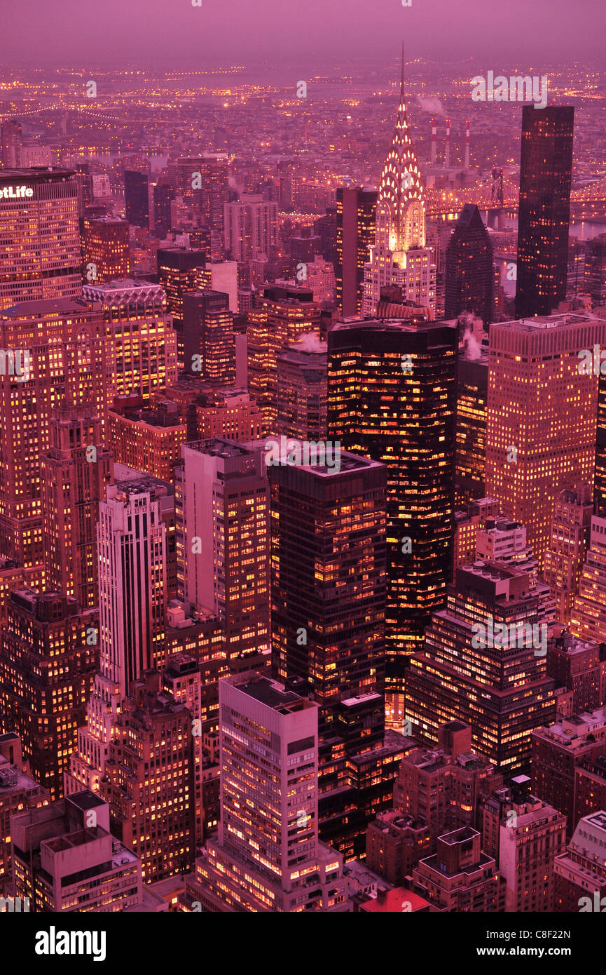Midtown Manhattan, New York, Stati Uniti d'America, Stati Uniti, America, dal di sopra, edifici, città, tetti, notte Foto Stock