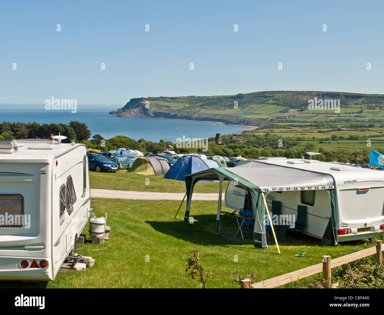 Caravan e campeggio a ganci fattoria a Robin cappe Bay Yorkshire Regno Unito Foto Stock