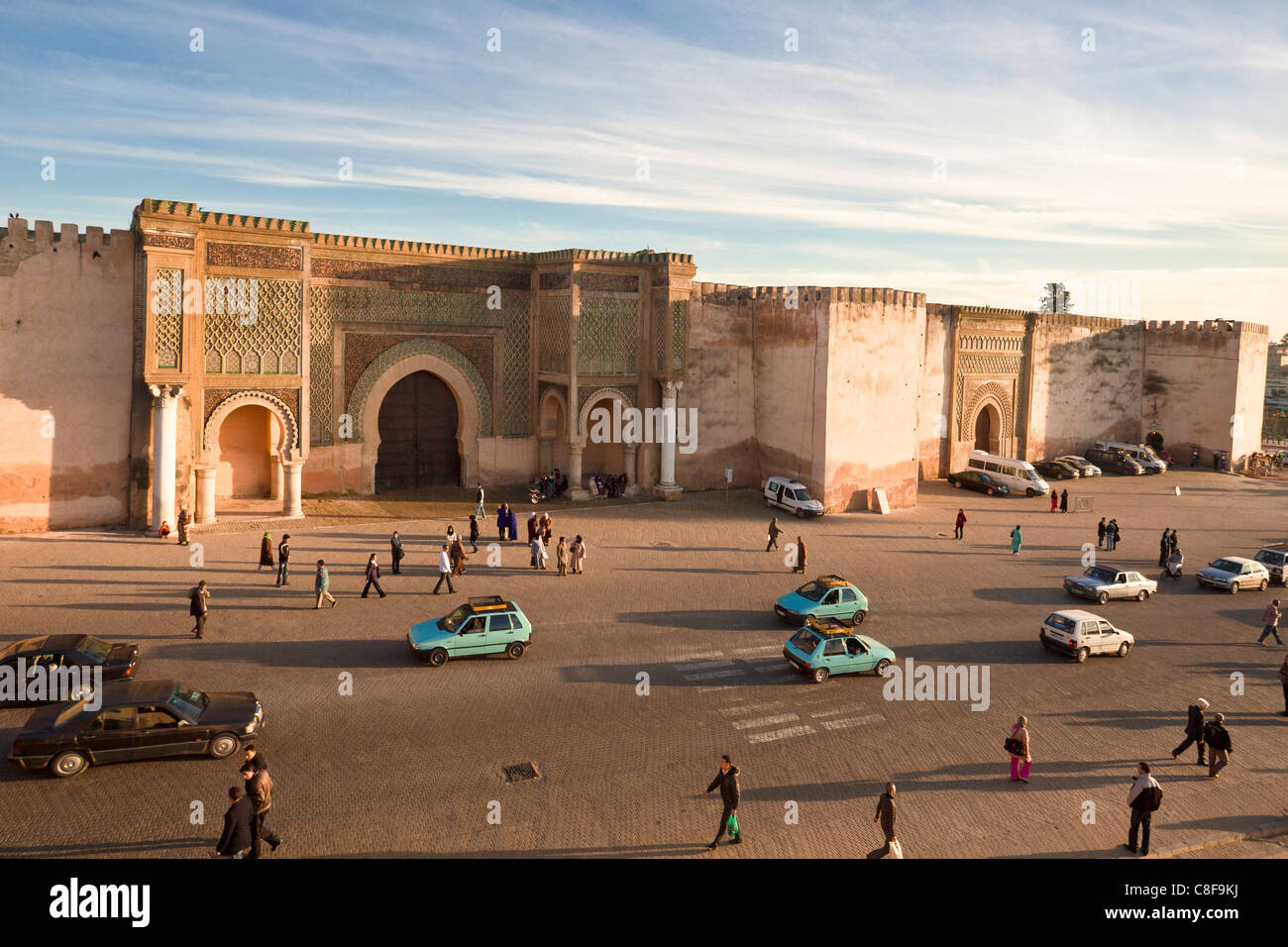 Il Marocco, Africa Settentrionale, Africa, Meknes, Bab Al Mansour, gate, parete, muro della città, il patrimonio culturale mondiale, Foto Stock