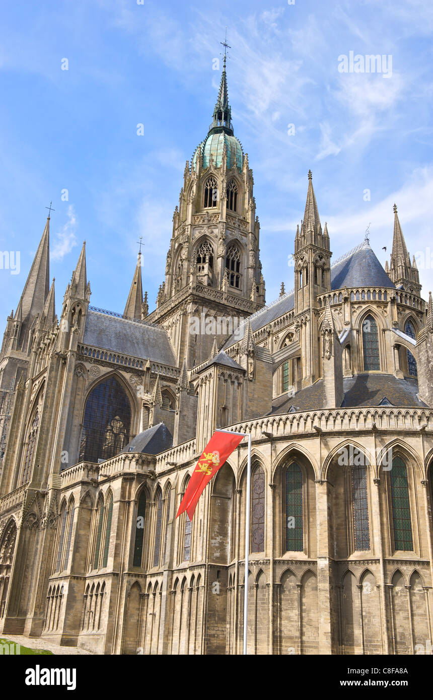 La cattedrale di Notre Dame, Norman, costruita nel XII secolo, Bayeux, Calvados, Normandia, Francia Foto Stock