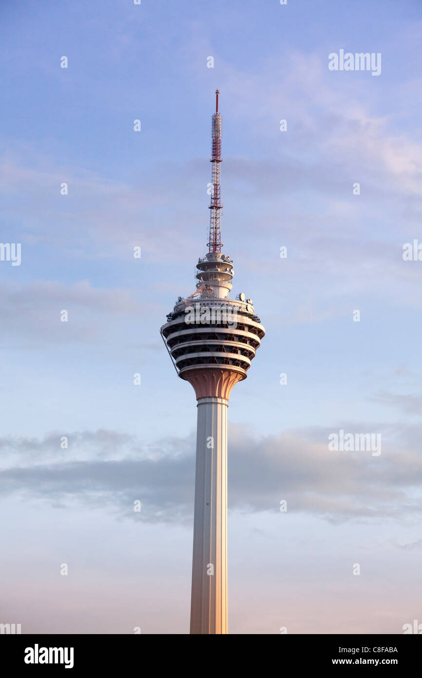 Malaysia, Asia, Kuala Lumpur, Menara Tower, torre rook, torre della radio, crepuscolo, crepuscolo, Foto Stock