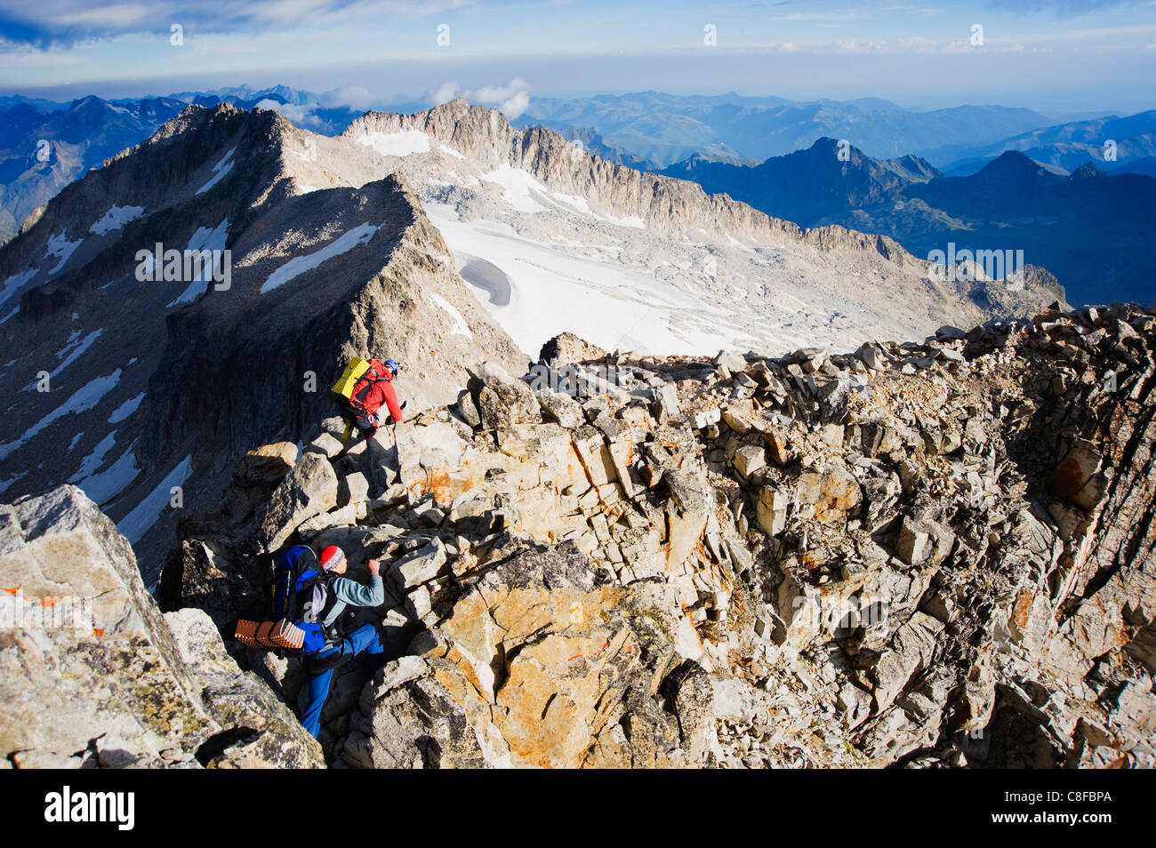 Gli alpinisti sulla cima del Pico de a 3404m e la vetta più alta