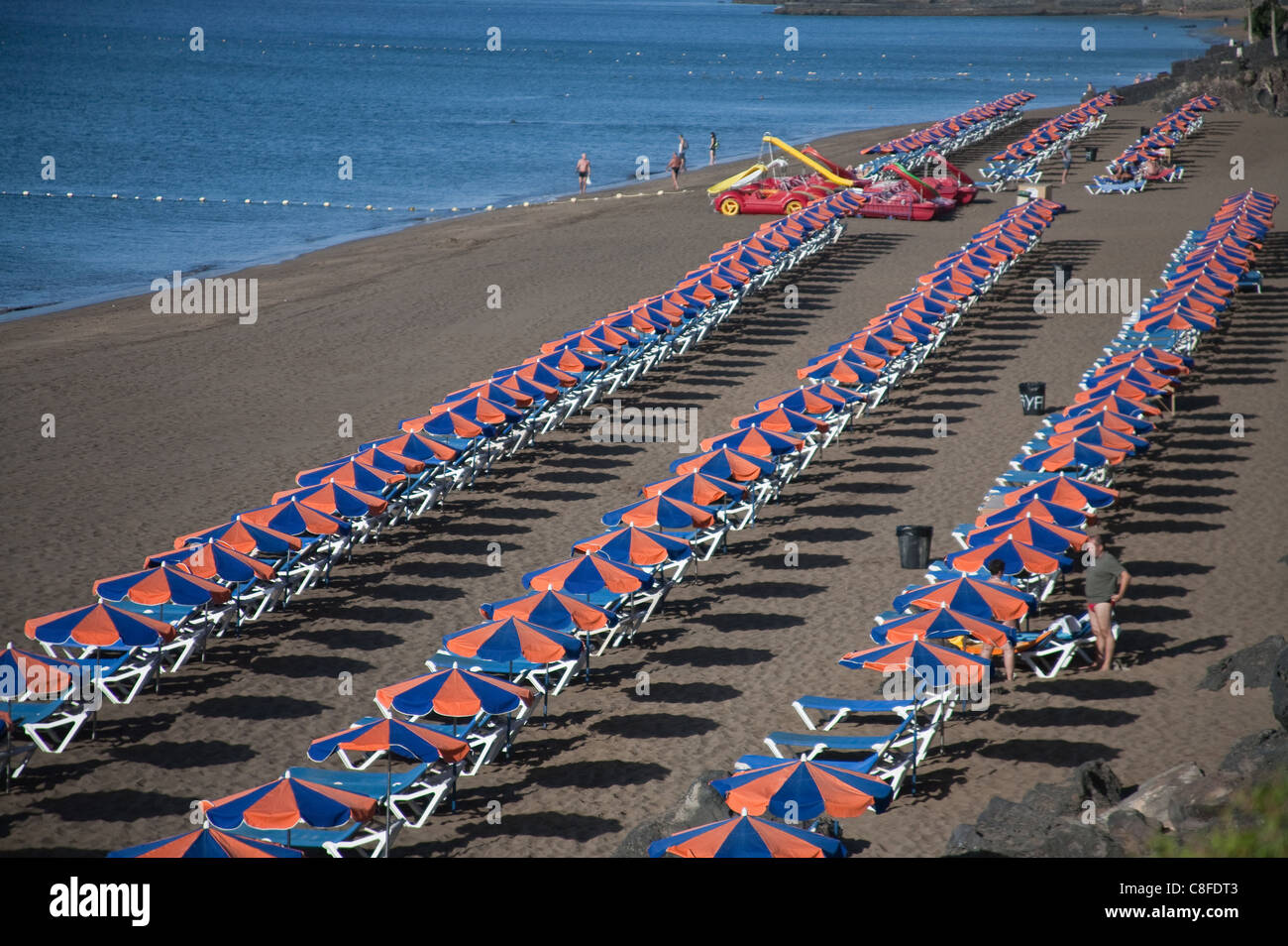 Puerto del Carmen, Spiaggia di lava, vacanza in spiaggia, Spagna, Europa, resto, vacanze, tempo di ricambio, mare, Canarie, Isole Canarie, isola, c Foto Stock