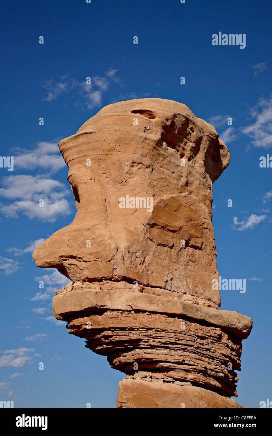 Formazione di roccia che assomiglia a una testa, Garfield County, Utah, Stati Uniti d'America Foto Stock