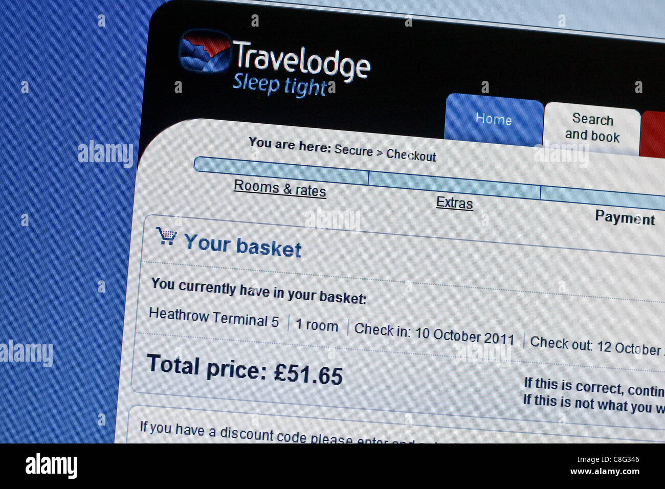 Online prenotazione Travelodge conferma, che mostra le tariffe economiche per due notti, 2011. Tariffe meno costose sono non-refundabl. Foto Stock