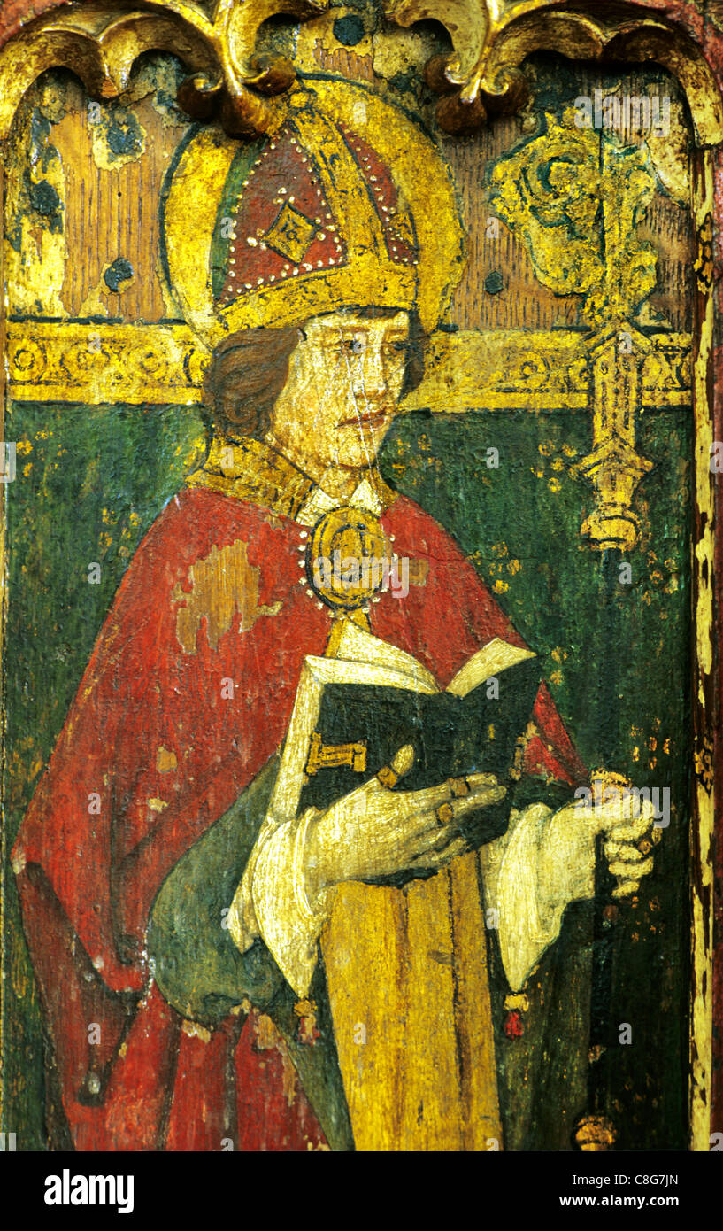 Ludham, Norfolk, rood screen, Sant'Agostino, Vescovo di Ippona maschio saint santi medievale inglese schermi dipinti di pittura Foto Stock