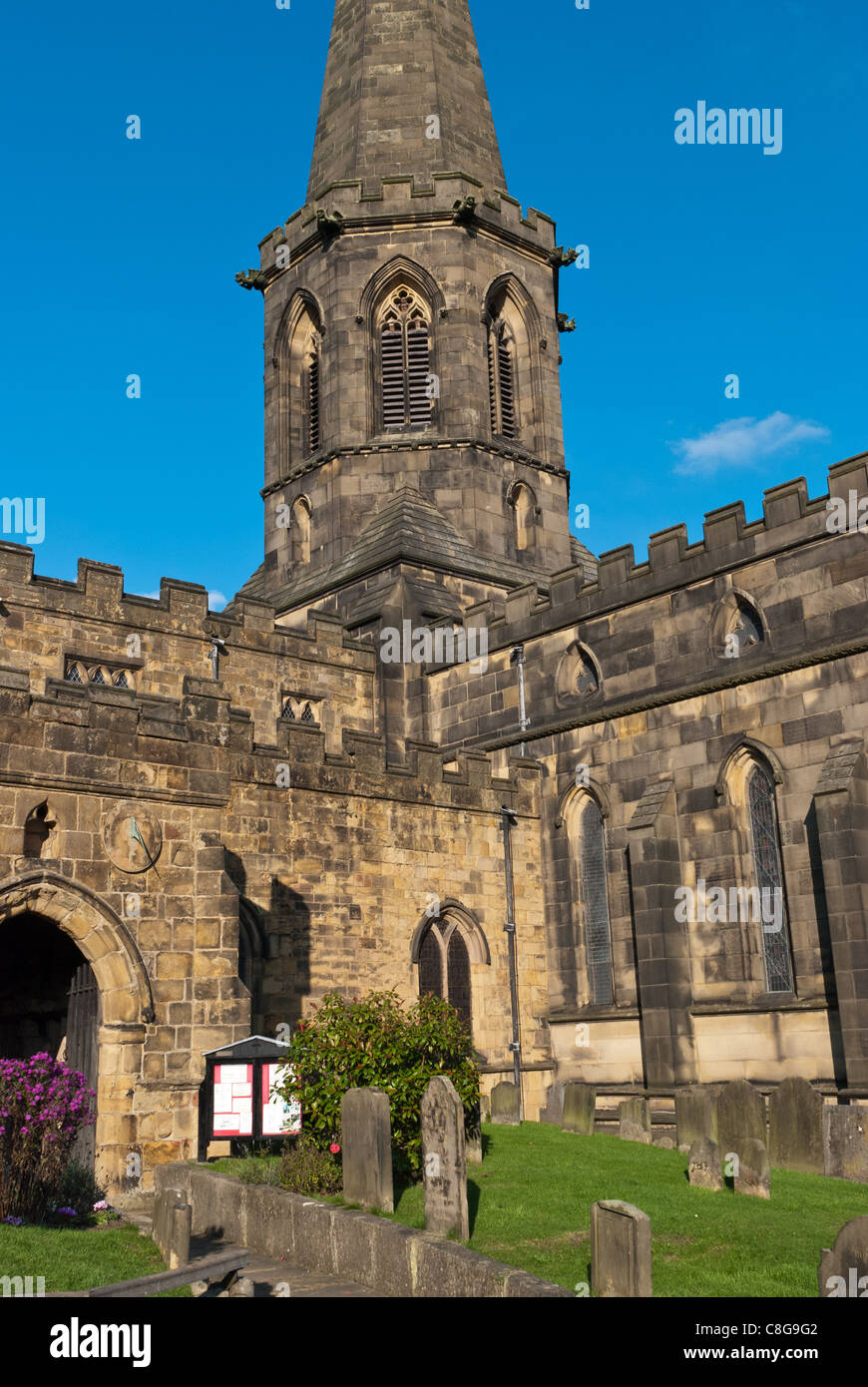 Chiesa di tutti i Santi è la chiesa parrocchiale di Bakewell nel Derbyshire Peak District Foto Stock