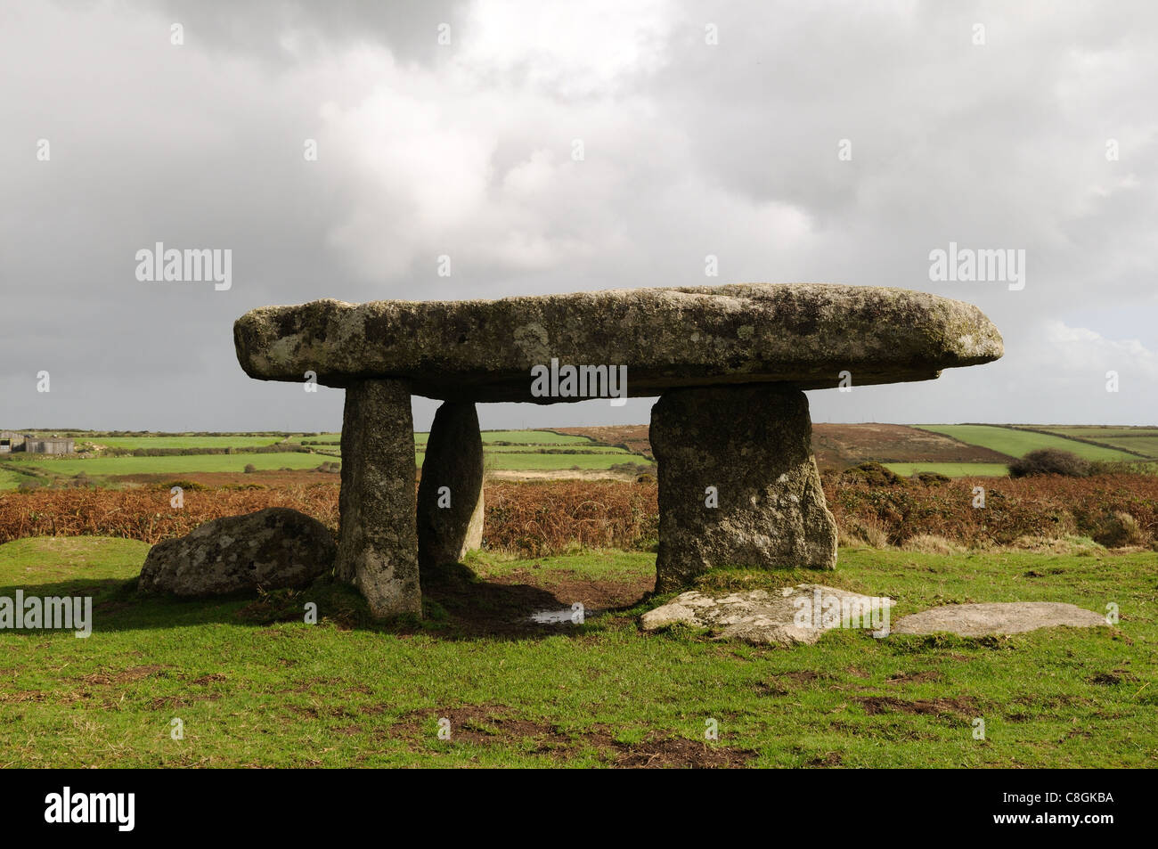 Lanyon Quoit Neolitico tomba Chambered Morvah Cornwall Inghilterra UK GB Foto Stock
