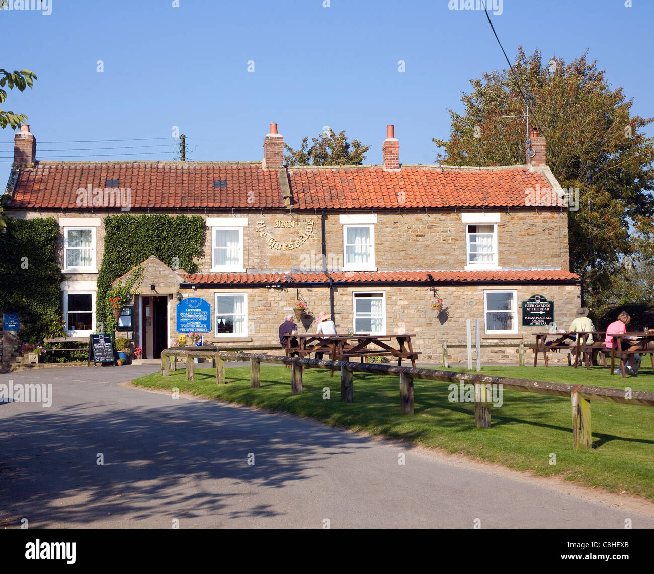 L'Horseshoe Inn, Levisham, North Yorkshire Moors, Inghilterra Foto Stock