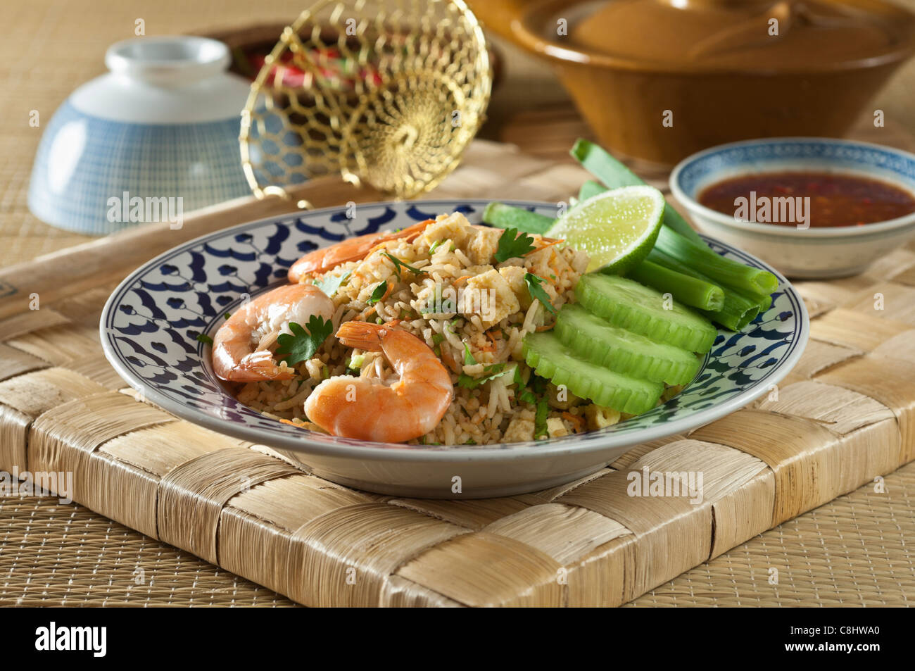 Gamberi Thai fried rice Khao Pad goong Foto Stock