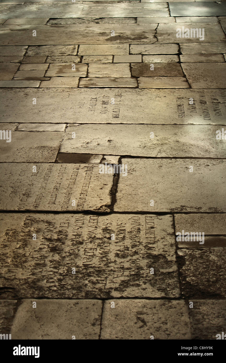 La luce sul piano della Cattedrale di Winchester Foto Stock