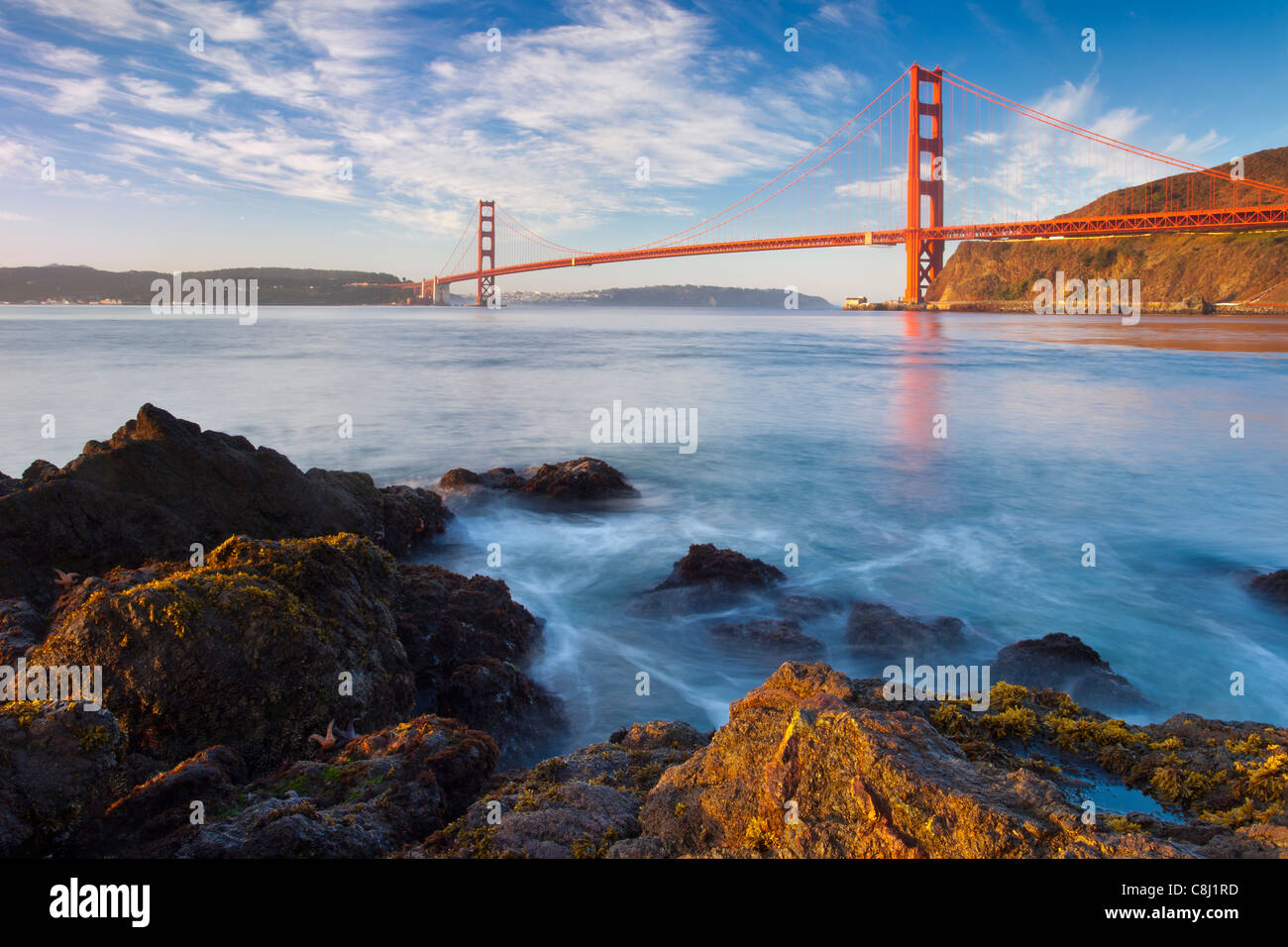 La mattina presto vista del Golden Gate Bridge di San Francisco California USA Foto Stock
