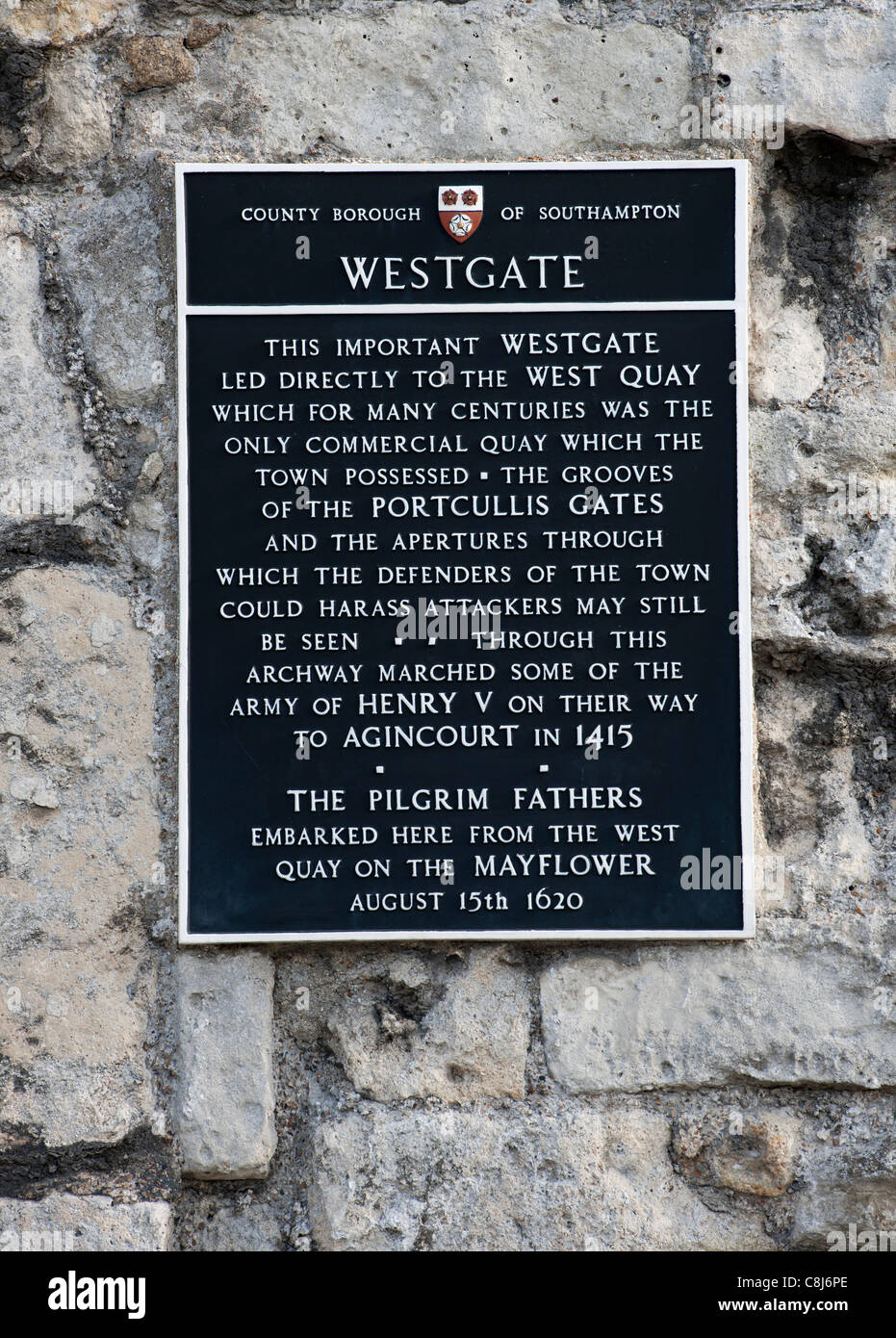 Informazioni placca alla Westgate, Southampton le mura della città di Southampton, Hampshire, Inghilterra, Regno Unito. Foto Stock