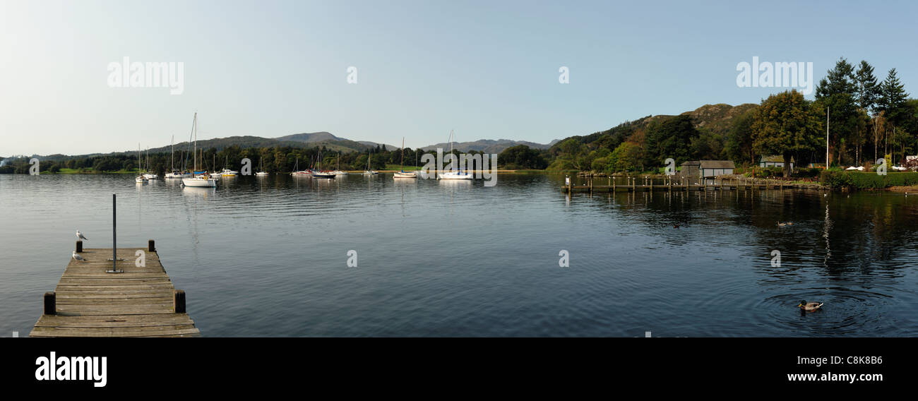 Pontile Waterhead Ambleside Lago di Windermere Foto Stock