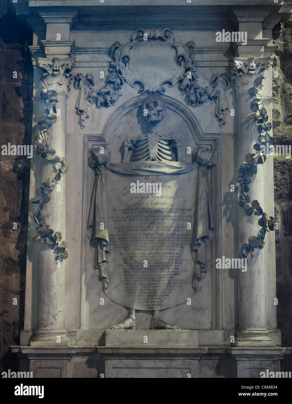 Warburton monumento di scheletro, San Giovanni, Chester Foto Stock