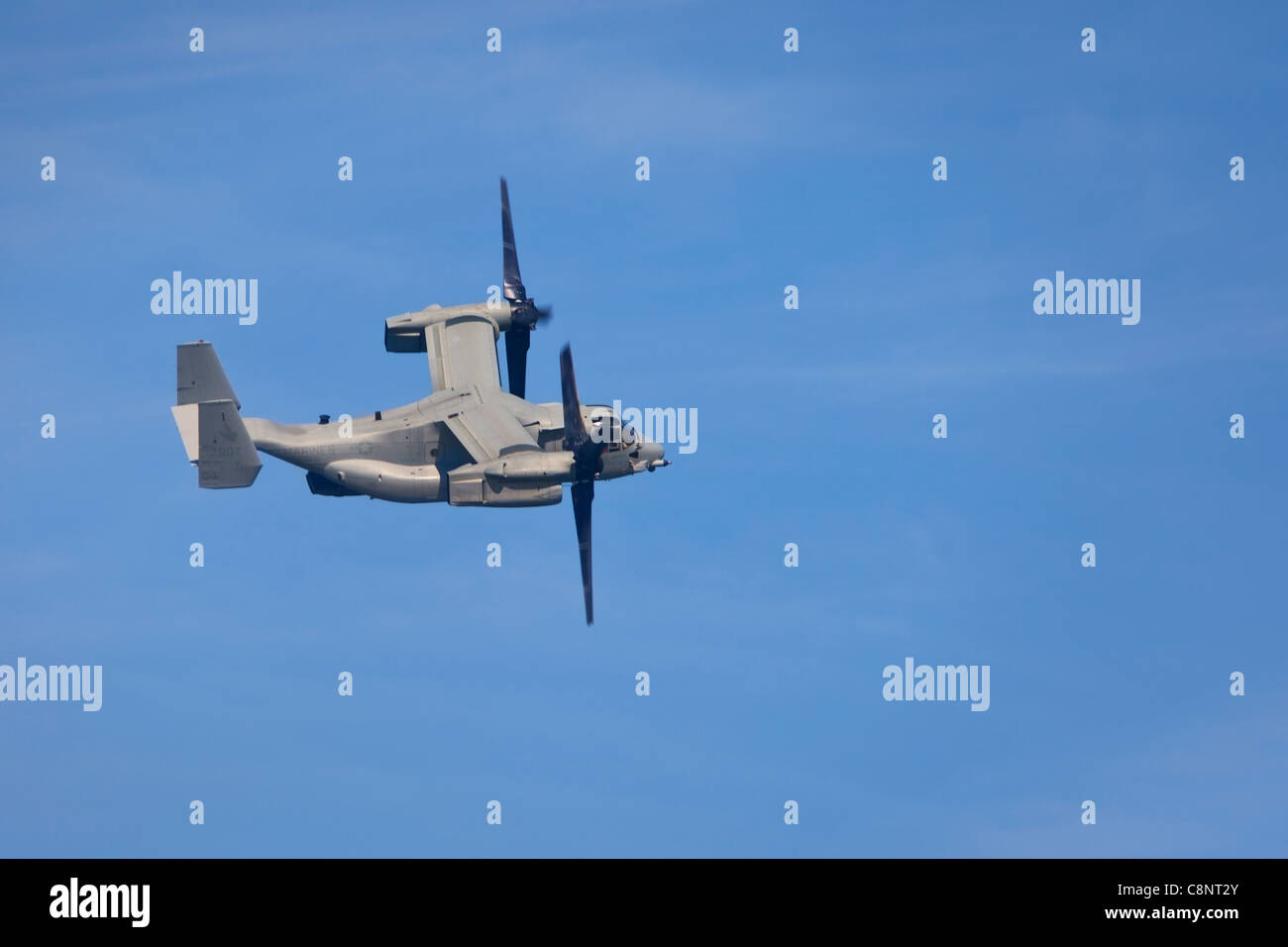 Marines americani MV-22B Osprey assegnati al vettore USS Bon Homme Richard Foto Stock