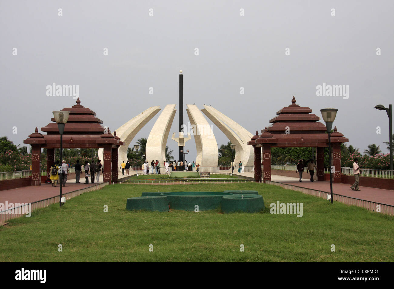 Mgr memorial building in marina beach,chennai,tamilnadu,l'india,asia Foto Stock