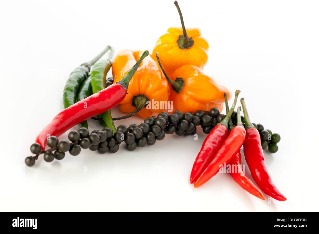Verdure piccanti: pepe calli, scotch cofani, rosso e peperoncini verdi. Foto Stock