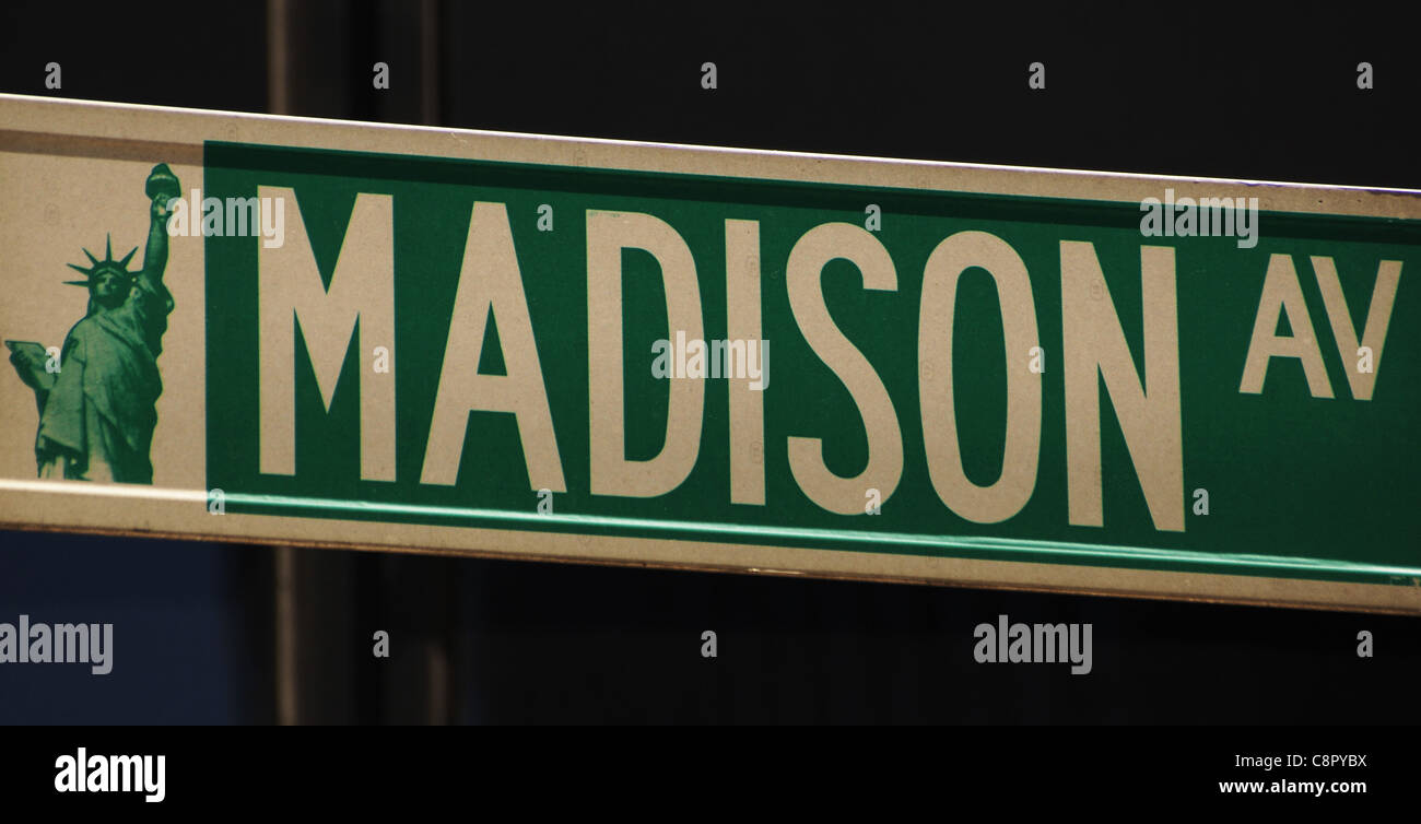 Indicazione di Madison Avenue. Manhattan. New York. Stati Uniti. Foto Stock